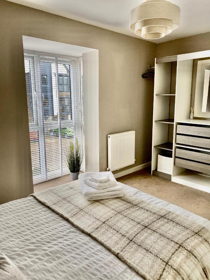 Lovely 2 Bedroom, 2 Bathroom House With Parking. Plymouth Exterior foto