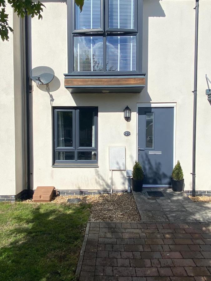 Lovely 2 Bedroom, 2 Bathroom House With Parking. Plymouth Exterior foto